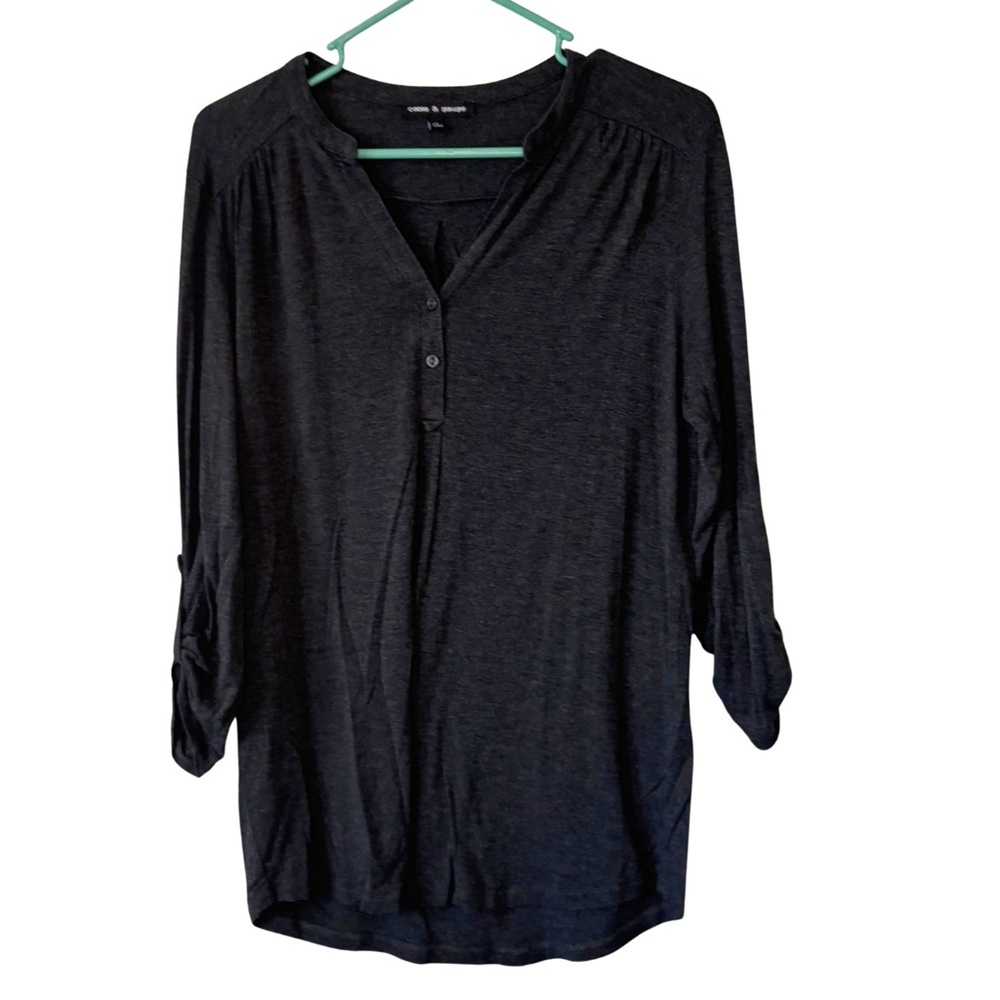 3/$20 Cable & Gauge Dark Gray 3/4 Sleeve Shirt